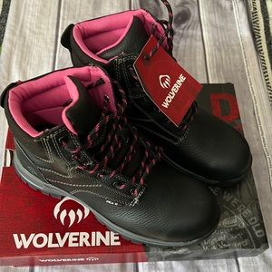 Wolverine, black boots for women 9.5, nwt